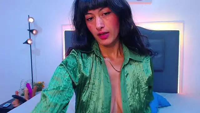 candy lux  online show from May 10, 2:41 pm