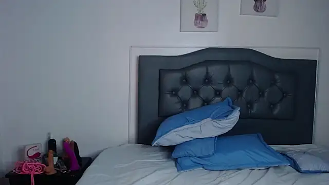 candy lux  online show from March 2, 3:41 pm