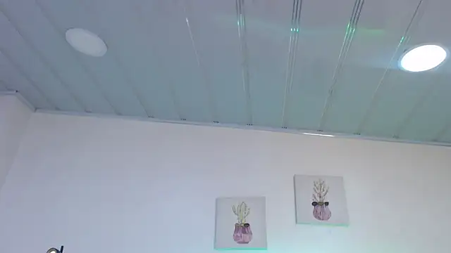 candy lux  online show from November 9, 5:50 pm