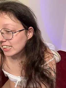 emigooflordXD online show from September 21, 1:27 pm