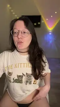 emigooflordXD online show from February 9, 11:08 am