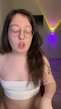 emigooflordXD online show from February 12, 9:14 pm