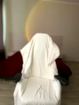 emigooflordXD online show from September 11, 9:20 am