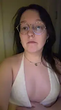 emigooflordXD online show from February 19, 7:33 pm