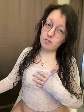 emigooflordXD online show from March 1, 6:35 am