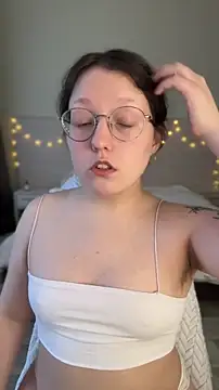 emigooflordXD online show from June 19, 5:41 pm