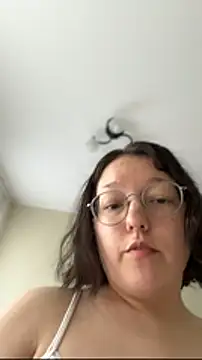 emigooflordXD online show from August 9, 2:01 pm