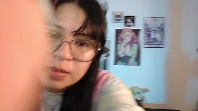 mollyshake1 online show from March 15, 5:41 am