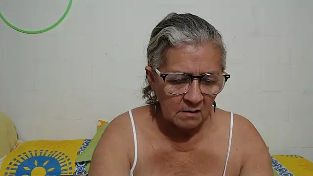 candy mature  online show from February 5, 1:34 am