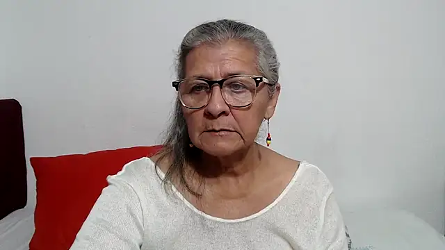 candy mature  online show from May 20, 11:24 pm