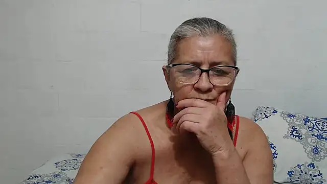 candy mature  online show from November 10, 10:26 pm
