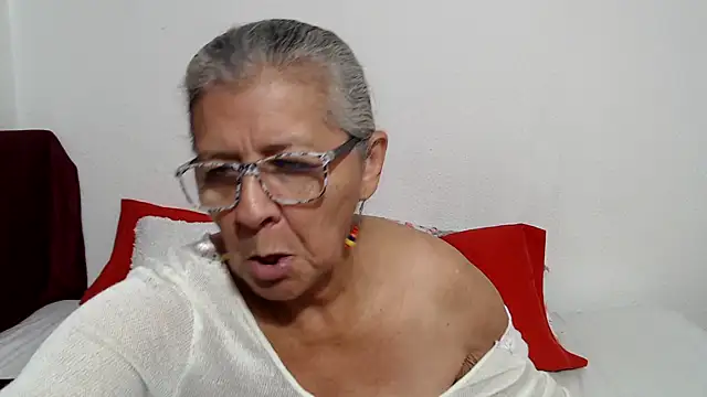 candy mature  online show from May 24, 12:49 pm