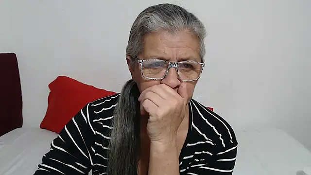 candy mature  online show from May 14, 11:29 am