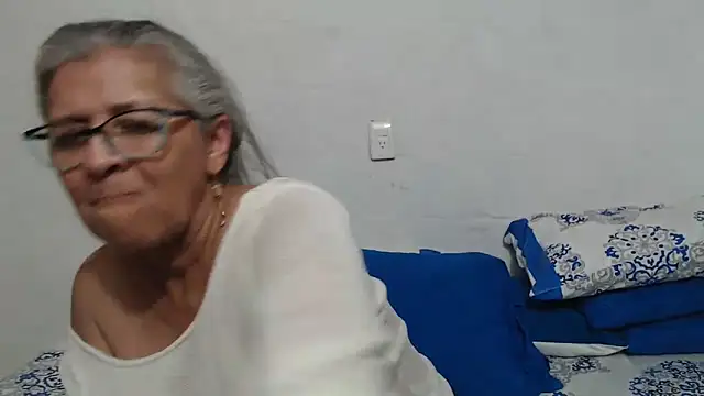 candy mature  online show from November 16, 10:24 pm