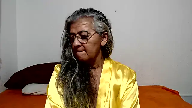 Snapshot of candy_mature_ chatting on July 21, 1:41 am candy mature online show from July 21, 1:41 am