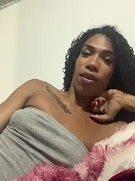 turabbitxx online show from March 5, 11:43 pm