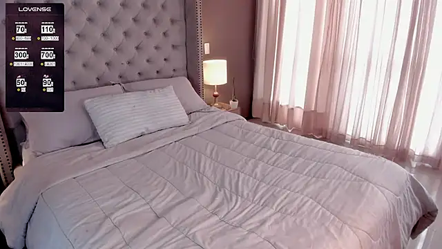 Snapshot of vangie_ chatting on November 15, 5:50 pm vangie online show from November 15, 5:50 pm