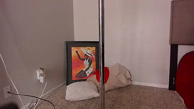 yiauana online show from February 13, 3:45 pm