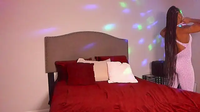 yiauana online show from January 14, 4:27 am