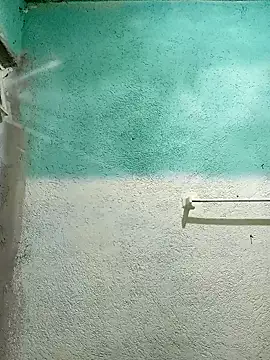 Snapshot of crowten chatting on October 9, 6:03 am crowten online show from October 9, 6:03 am