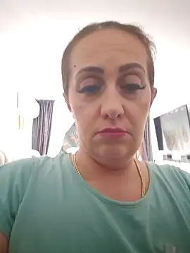 Snapshot of AvaLloyd chatting on March 20, 12:54 pm AvaLloyd online show from March 20, 12:54 pm