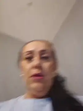 Snapshot of AvaLloyd chatting on March 21, 3:44 am AvaLloyd online show from March 21, 3:44 am