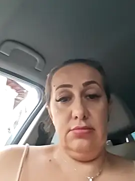 Snapshot of AvaLloyd chatting on October 6, 2:51 pm AvaLloyd online show from October 6, 2:51 pm