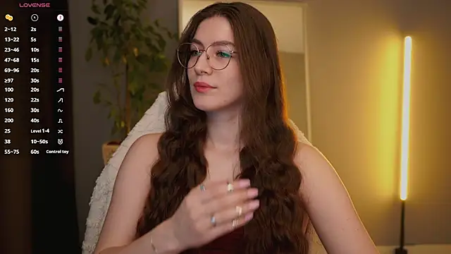 Ester Hill online show from March 11, 4:28 am