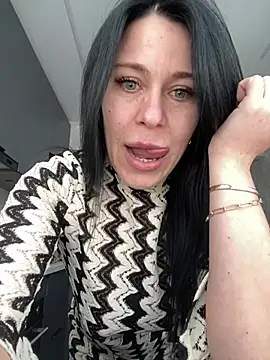 CuteNata online show from March 3, 11:06 am