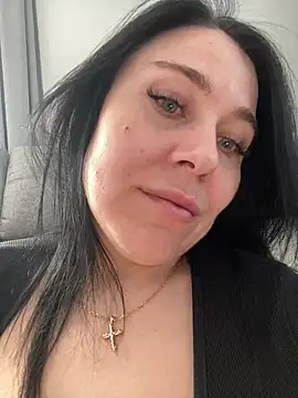 Snapshot of CuteNata chatting on March 20, 1:15 pm CuteNata online show from March 20, 1:15 pm