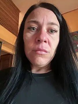 CuteNata online show from November 11, 9:15 am