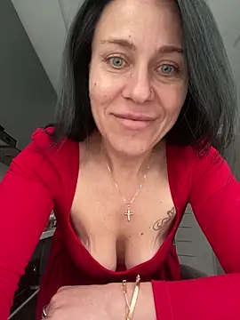 CuteNata online show from June 14, 11:11 am