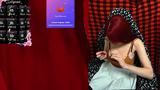 Snapshot of ElliMoor chatting on September 26, 10:22 am ElliMoor online show from September 26, 10:22 am