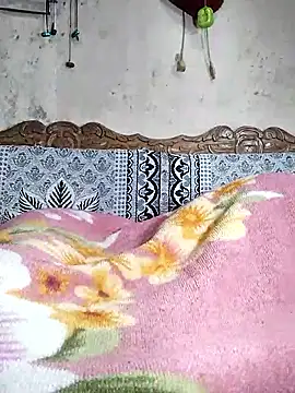 BadBoySmoker7070 online show from February 8, 1:09 pm