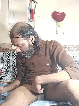 BadBoySmoker7070 online show from January 11, 8:27 pm