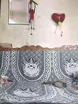 BadBoySmoker7070 online show from December 17, 1:16 pm