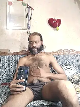 BadBoySmoker7070 online show from April 4, 3:35 am