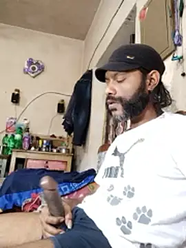 BadBoySmoker7070 online show from April 6, 4:08 am