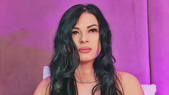 EmilyColle  online show from March 10, 8:06 am