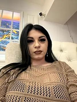 EmilyColle  online show from October 9, 10:49 am