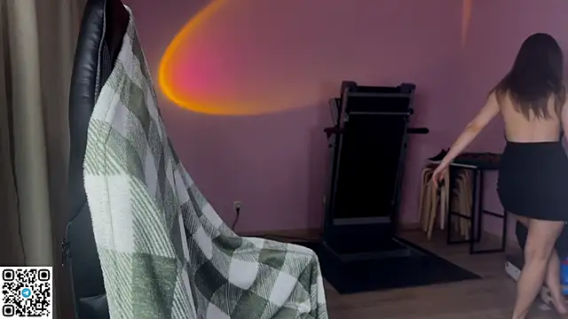 Snapshot of Ameliia_castro chatting on November 9, 4:00 pm Ameliia castro online show from November 9, 4:00 pm