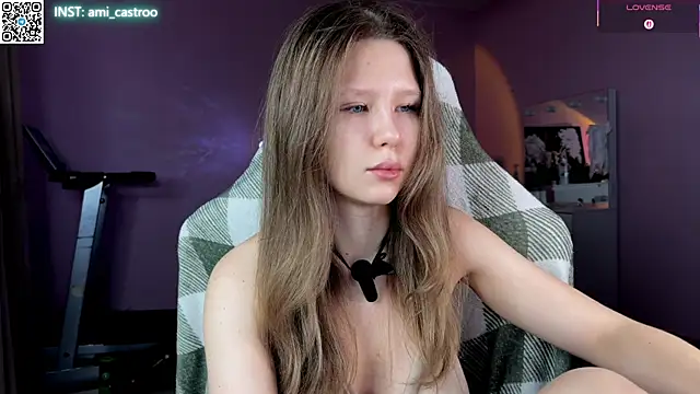 Snapshot of Ameliia_castro chatting on November 30, 5:41 am Ameliia castro online show from November 30, 5:41 am