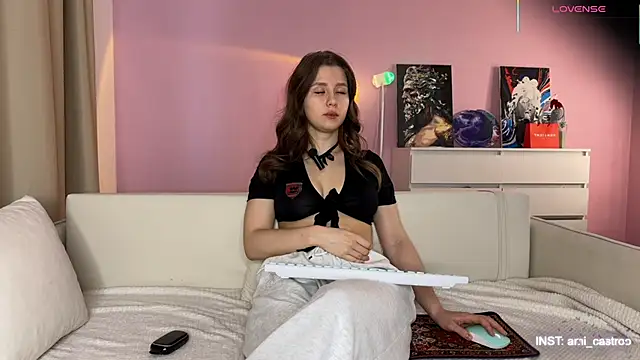 Ameliia castro online show from March 24, 4:12 am