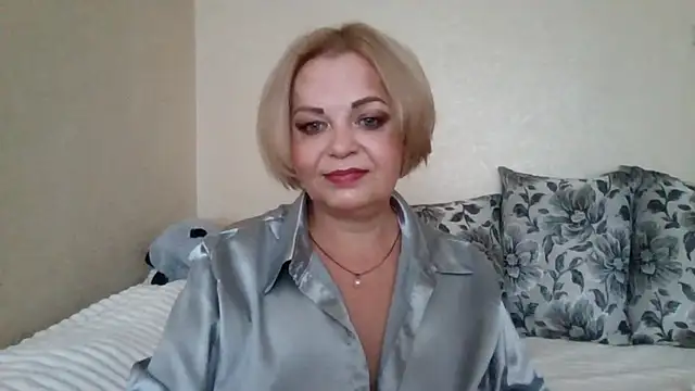 Snapshot of SofiyaPetrova chatting on May 14, 2:14 pm SofiyaPetrova online show from May 14, 2:14 pm