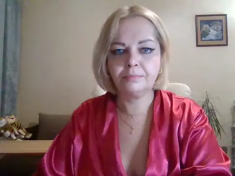 Snapshot of SofiyaPetrova chatting on November 5, 12:47 am SofiyaPetrova online show from November 5, 12:47 am