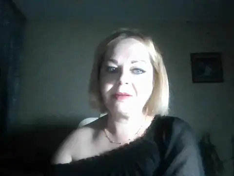 Snapshot of SofiyaPetrova chatting on November 20, 6:19 pm SofiyaPetrova online show from November 20, 6:19 pm