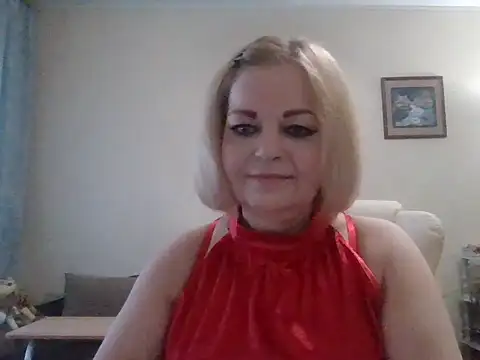 Snapshot of SofiyaPetrova chatting on November 19, 1:55 pm SofiyaPetrova online show from November 19, 1:55 pm