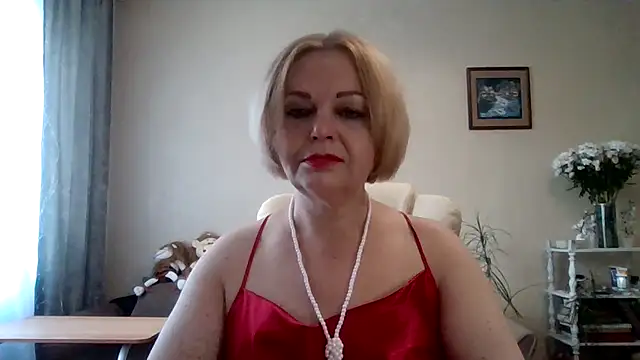 Snapshot of SofiyaPetrova chatting on May 29, 6:08 am SofiyaPetrova online show from May 29, 6:08 am