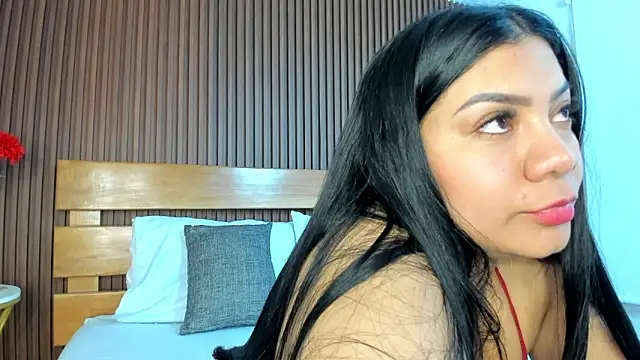 keyla scott  online show from September 25, 3:45 am
