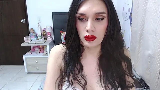 Melany BigAss1 online show from February 19, 5:21 pm